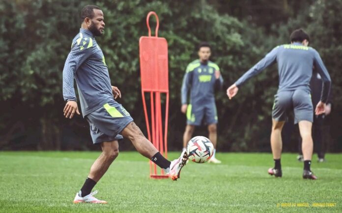 Meschack Elia : des débuts prometteurs avec le FC Nantes face à Brest ?