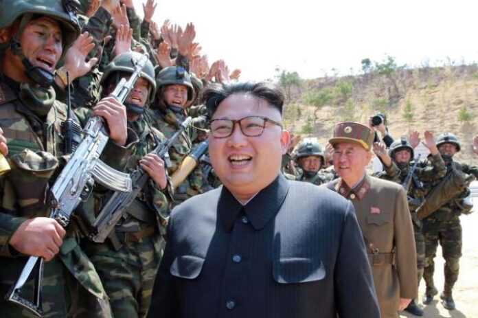 Kim Jong-un envoie des troupes nord-coréennes en Russie pour soutenir Poutine